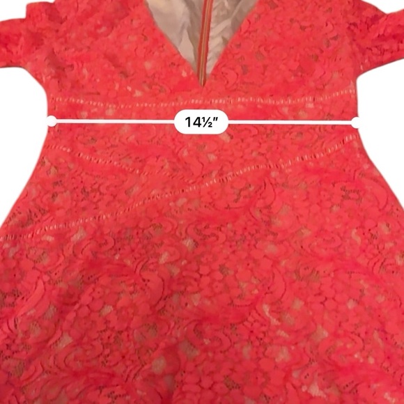 RTR Stylestalker Ari Red Lace V Neck Half Sleeve Sheath Mini Dress Sz M - Picture 9 of 11
